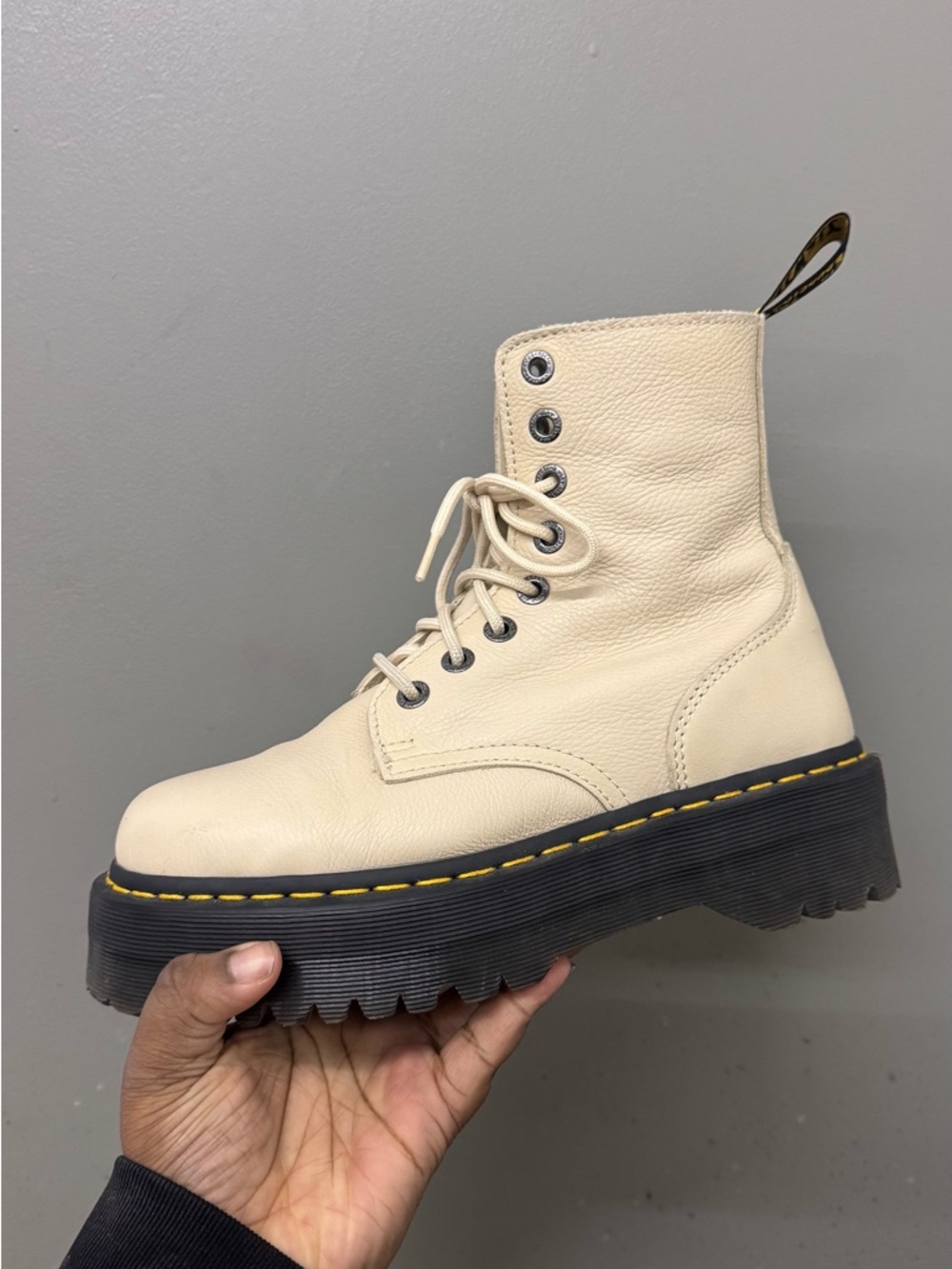Dr. Martens Beige Jadon III Platform Pisa Leather Boots Mens Size 8 Zip Up